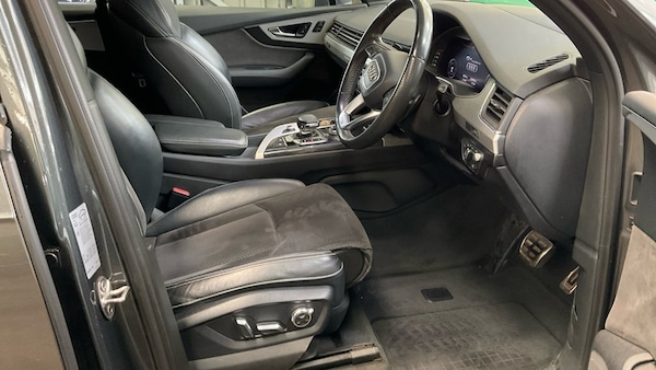 Used Audi Q7 2017 for sale - 76293207: Photo 7