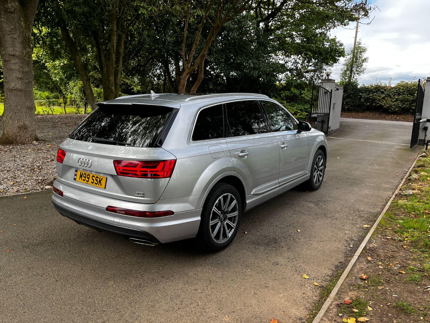 Used Audi Q7 2016 for sale - 76631541: Photo 4