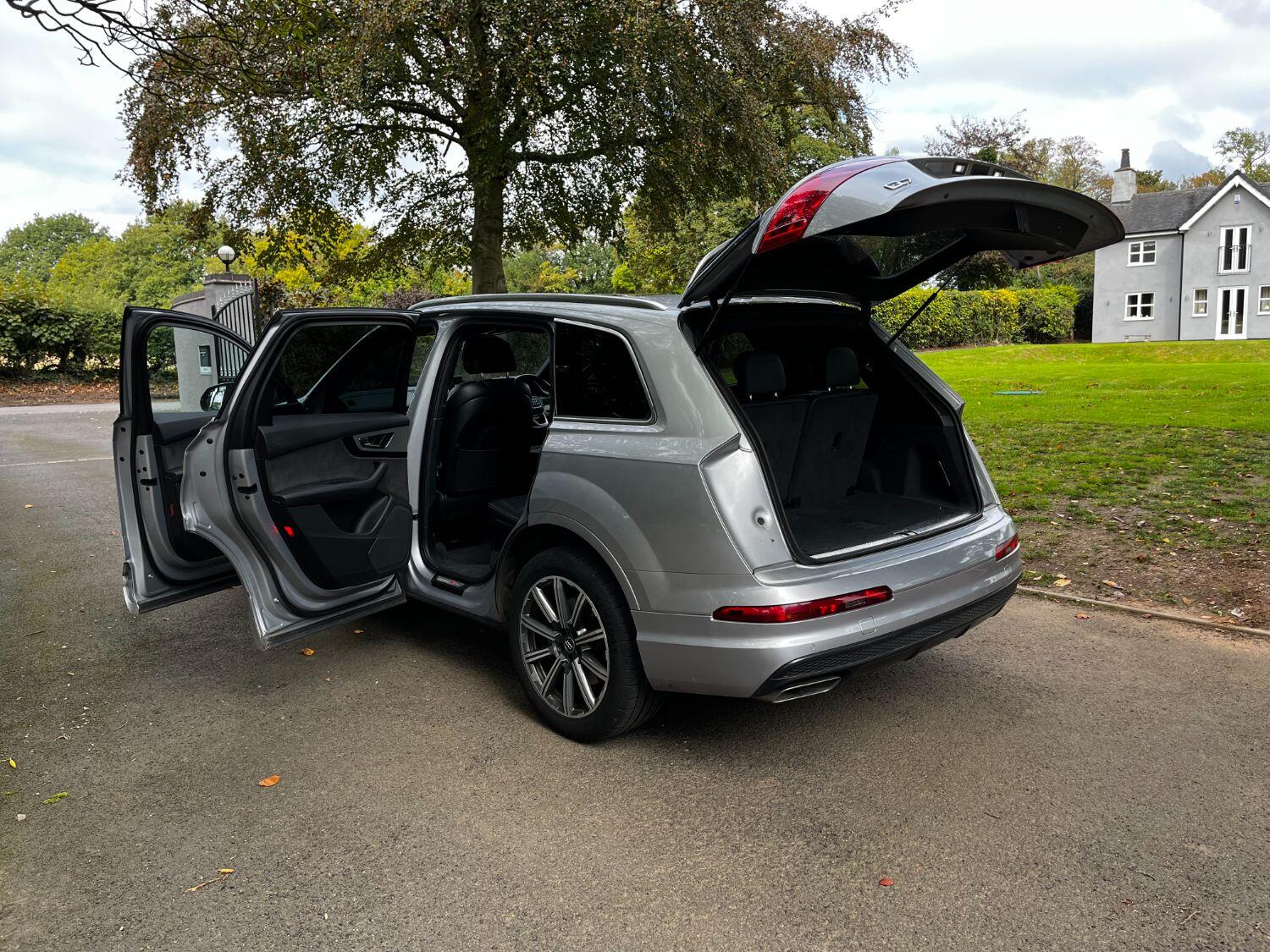 Used Audi Q7 2016 for sale - 76631541: Photo 49