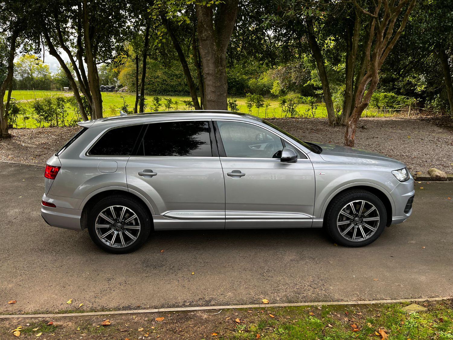 Used Audi Q7 2016 for sale - 76631541: Photo 6