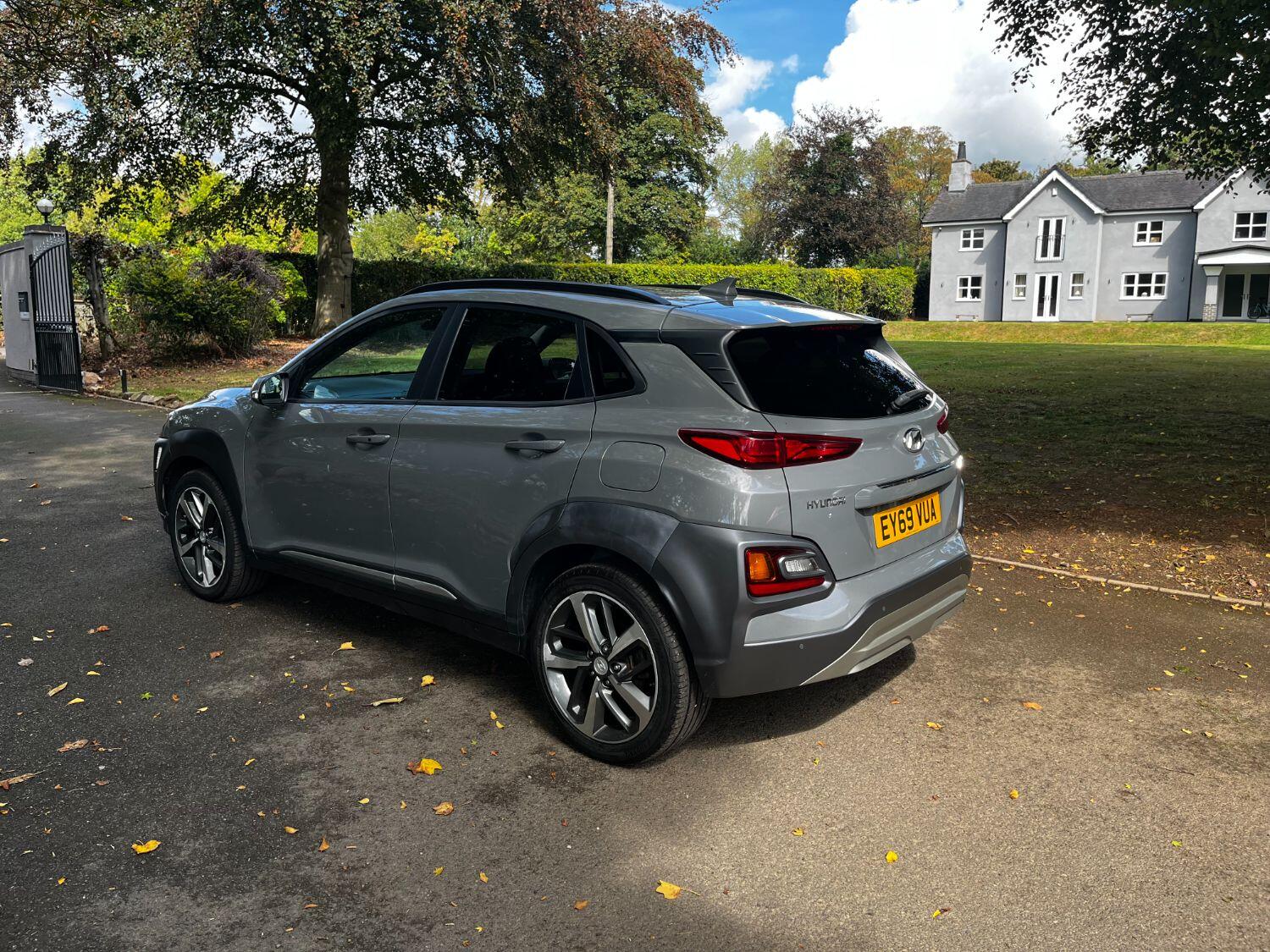 Used Hyundai KONA 2019 for sale - 75909238: Photo 3
