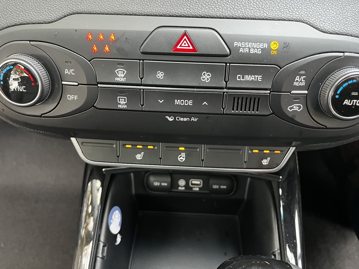 Used Kia Sorento 2016 for sale - 76769493: Photo 32