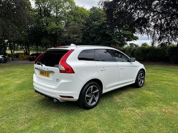 Used Volvo XC60 2015 for sale - 79067330: Photo