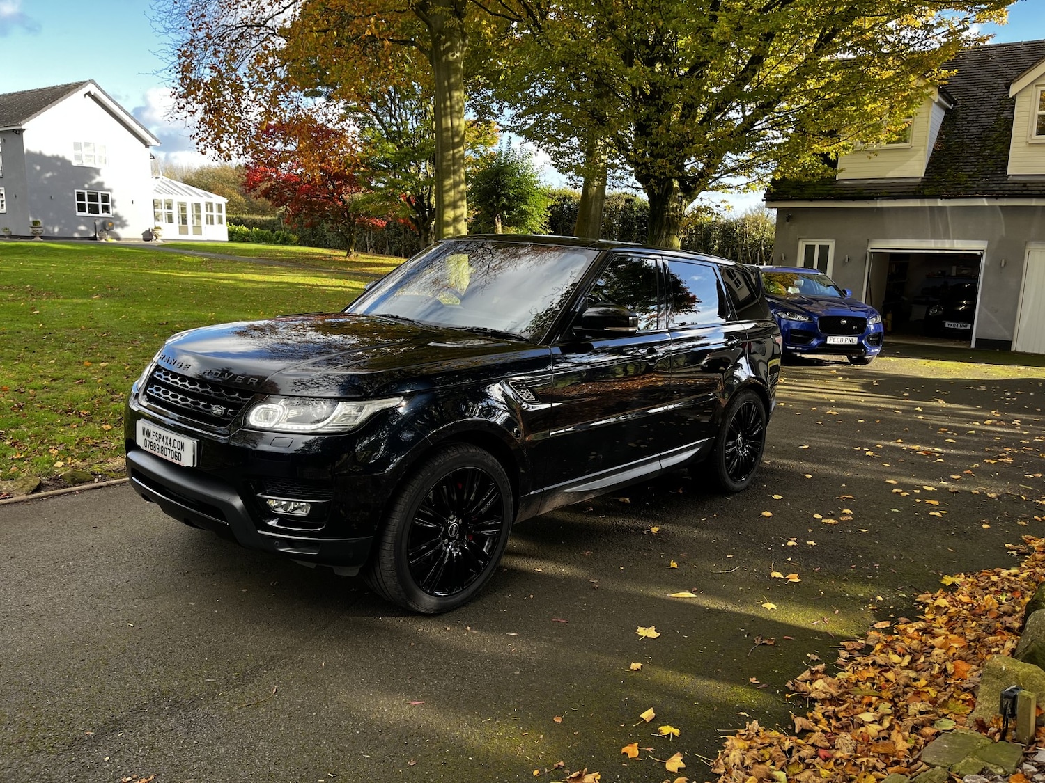 Used Land Rover Range Rover Sport 2014 for sale - 76387336: Photo 2