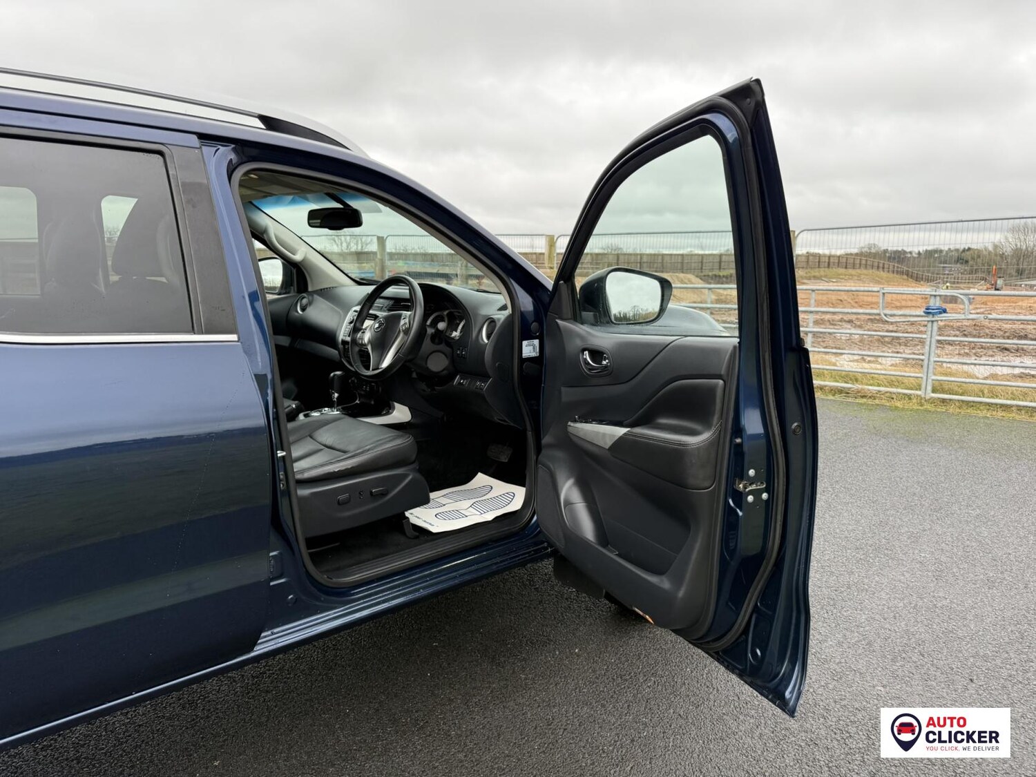 Used Nissan Navara 2017 for sale - 77918188: Photo 30