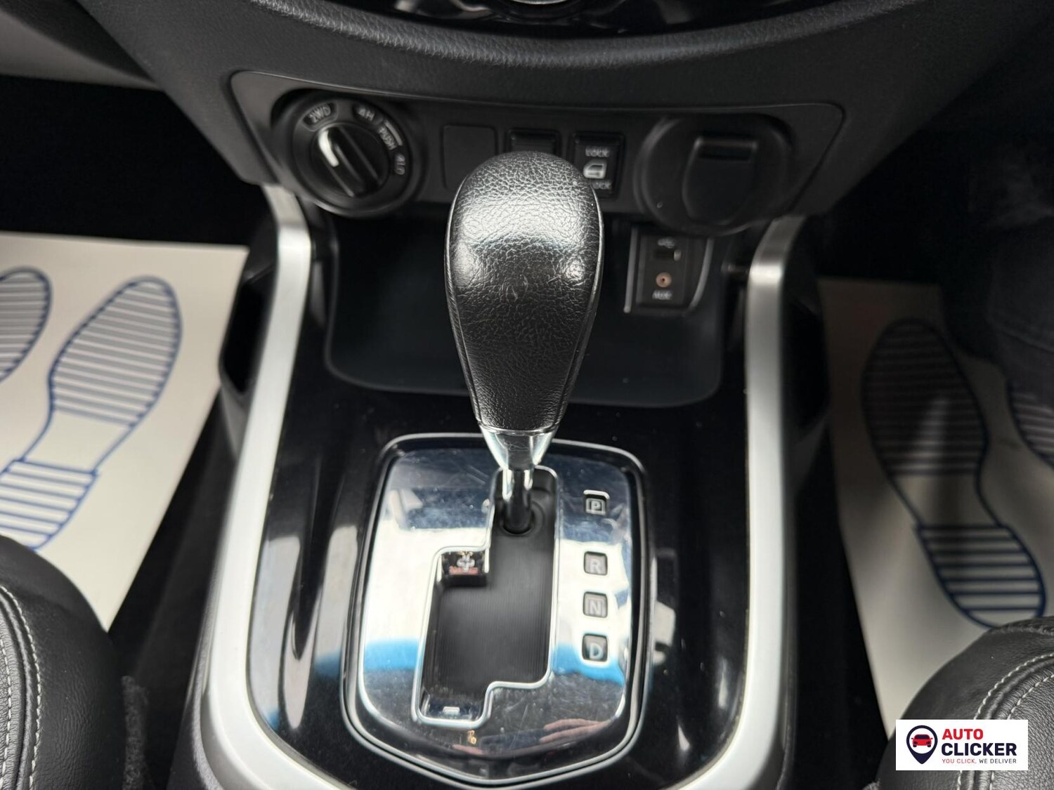 Used Nissan Navara 2017 for sale - 77918188: Photo 54