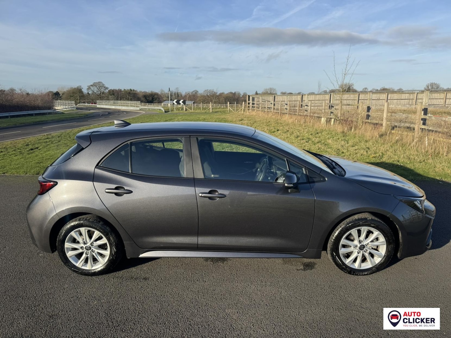 Used Toyota Corolla 2023 for sale - 76304433: Photo 24