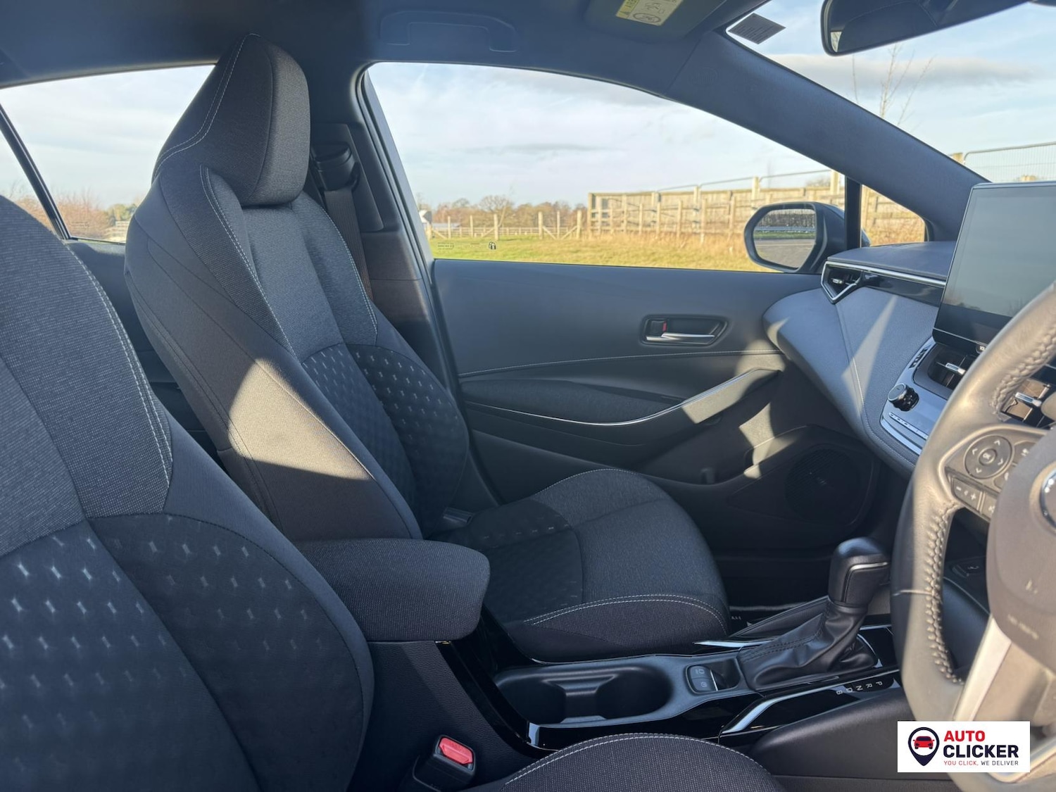 Used Toyota Corolla 2023 for sale - 76304433: Photo 31