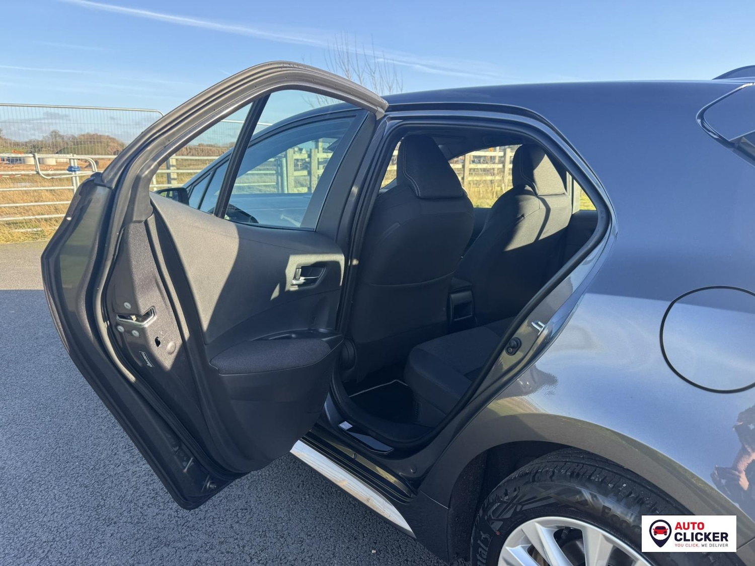 Used Toyota Corolla 2023 for sale - 76304433: Photo 37