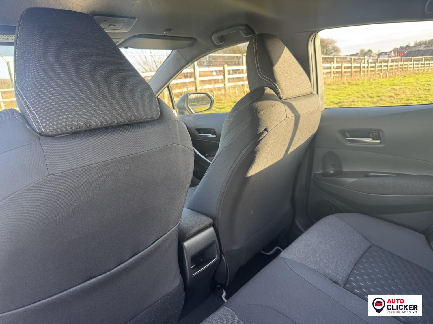 Used Toyota Corolla 2023 for sale - 76304433: Photo 38