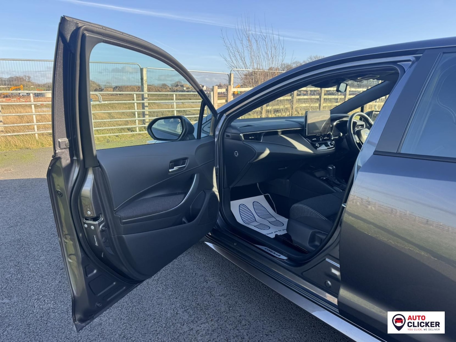 Used Toyota Corolla 2023 for sale - 76304433: Photo 39