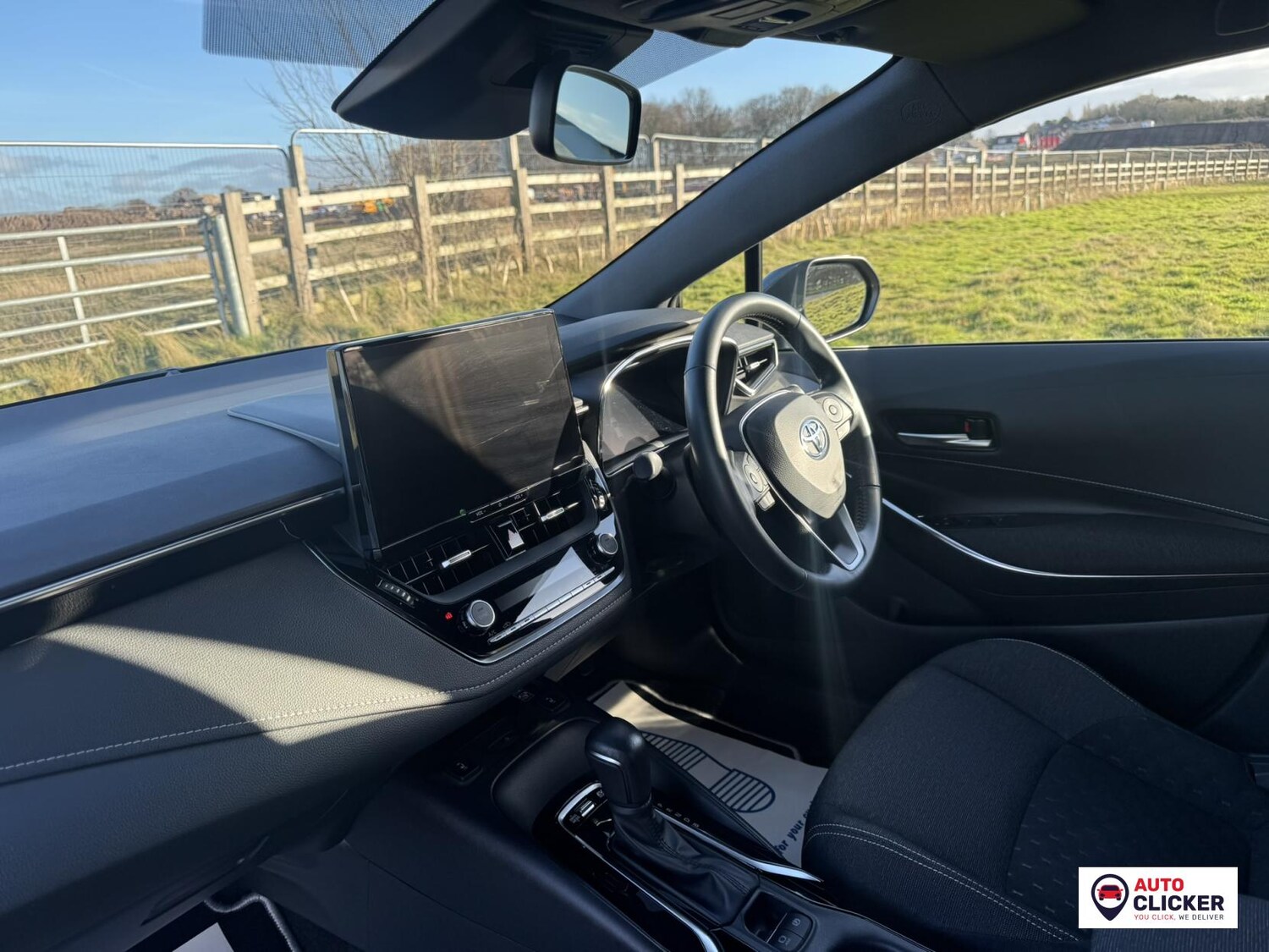 Used Toyota Corolla 2023 for sale - 76304433: Photo 40