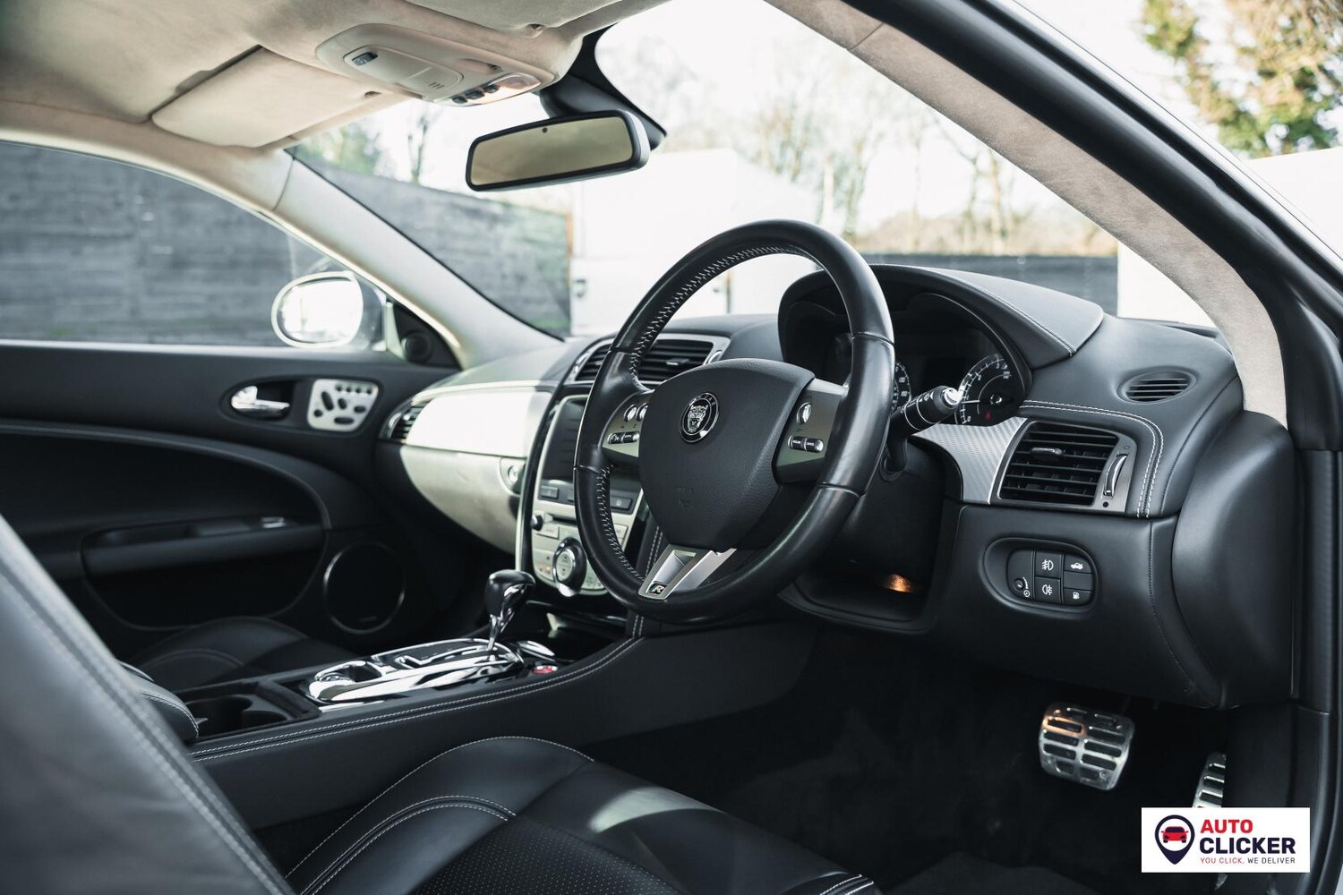 Used Jaguar XKR 2009 for sale - 77567451: Photo 19