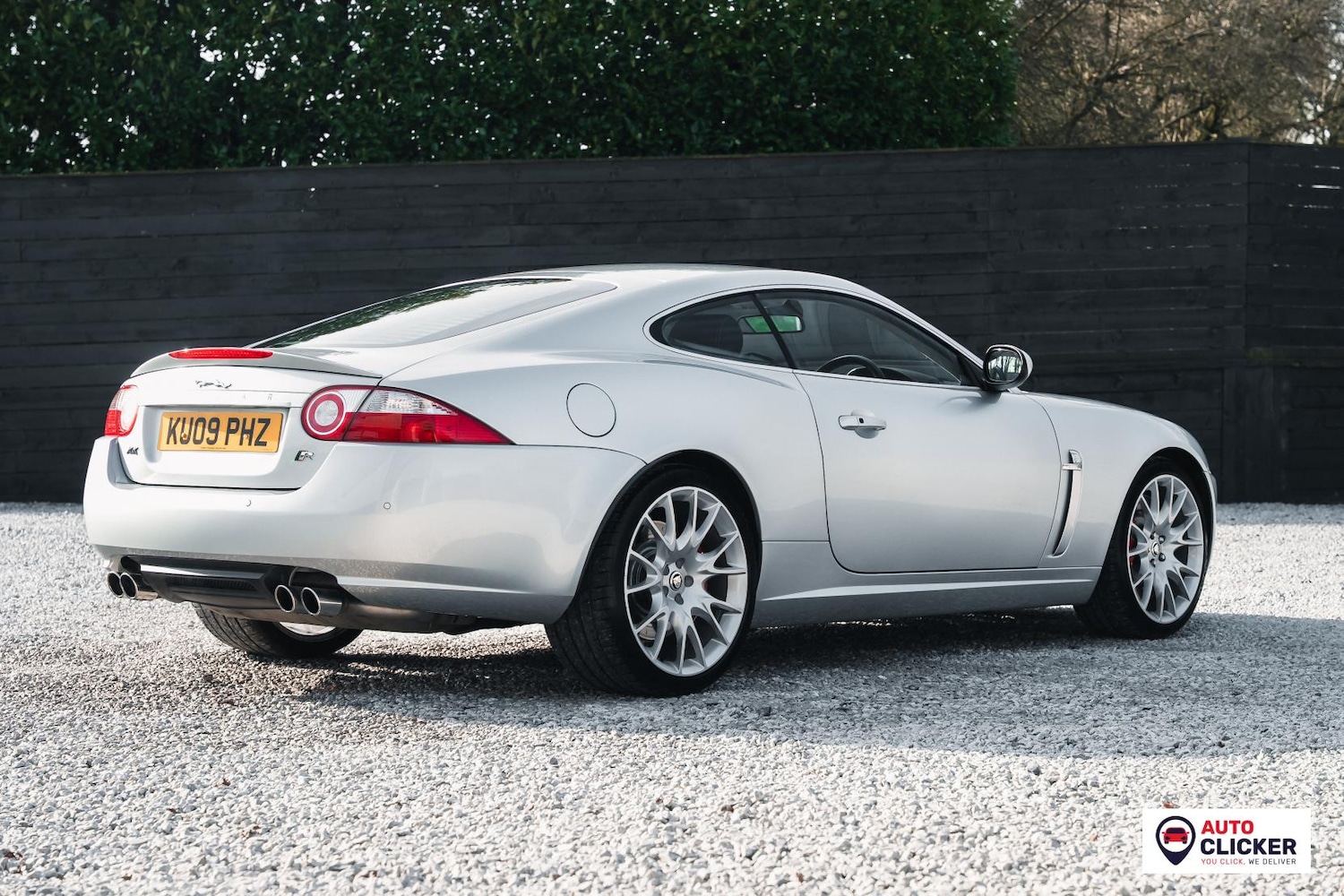 Used Jaguar XKR 2009 for sale - 77567451: Photo 3