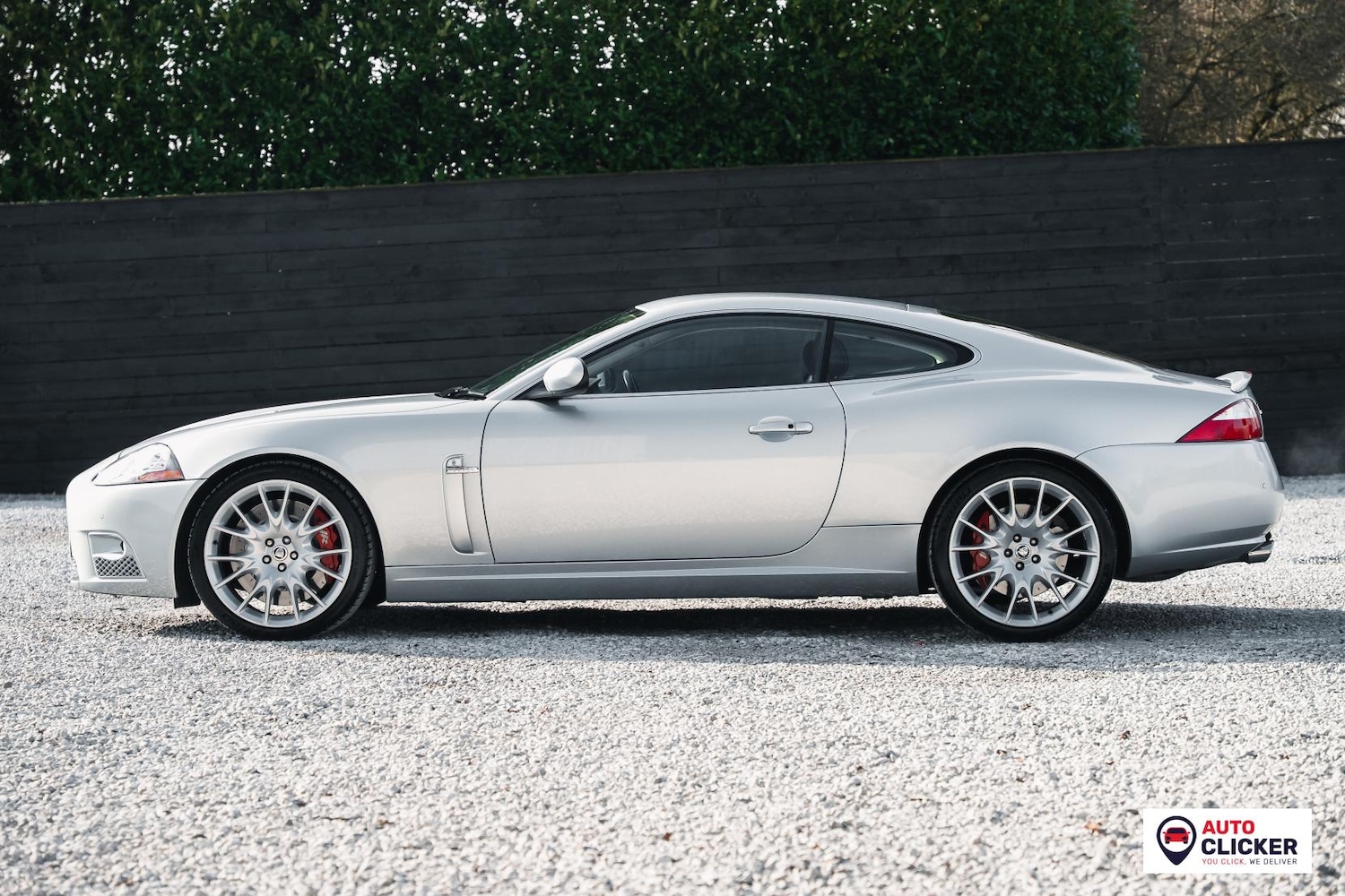 Used Jaguar XKR 2009 for sale - 77567451: Photo 4