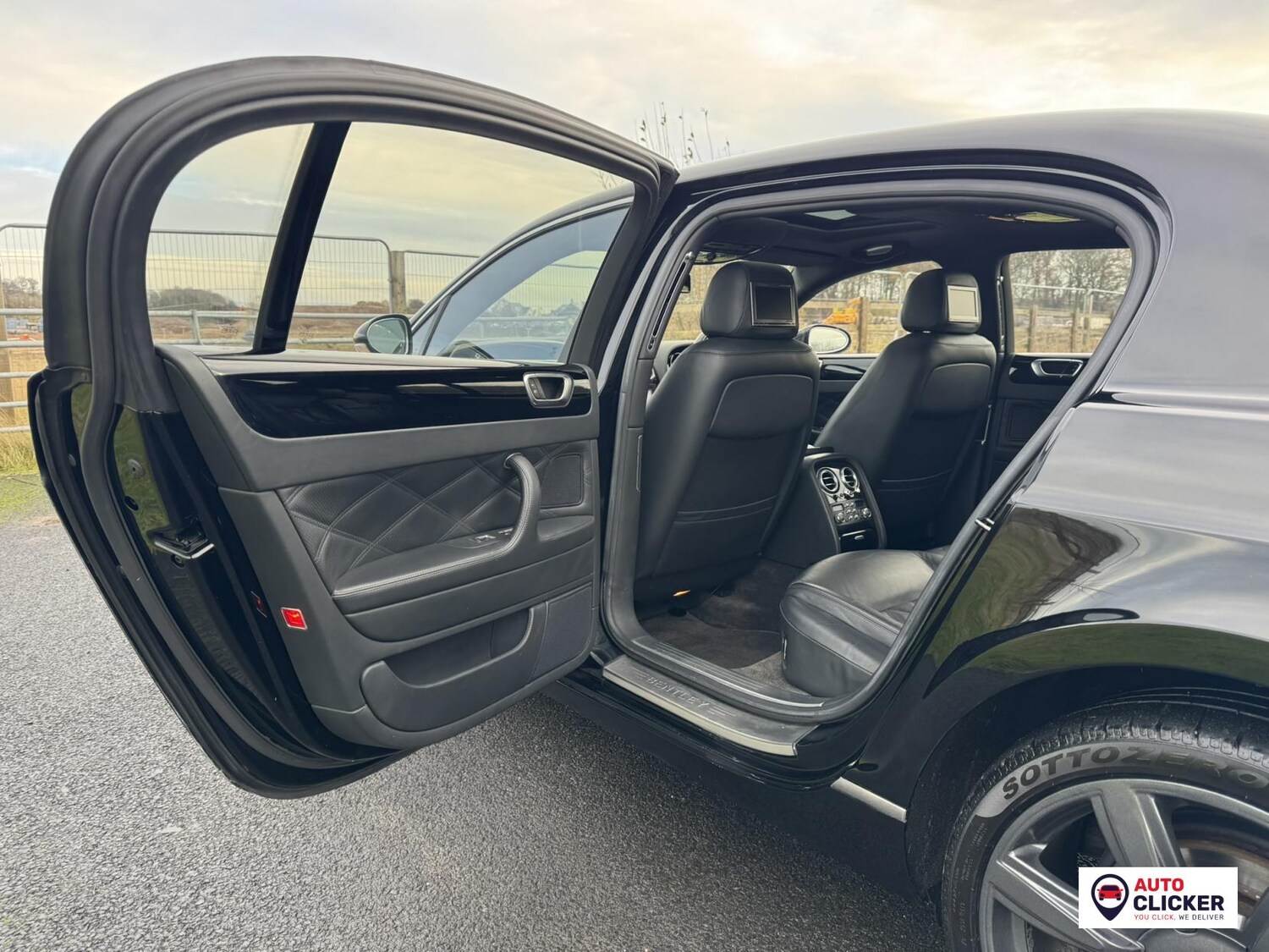 Used Bentley Continental 2007 for sale - 76877683: Photo 38