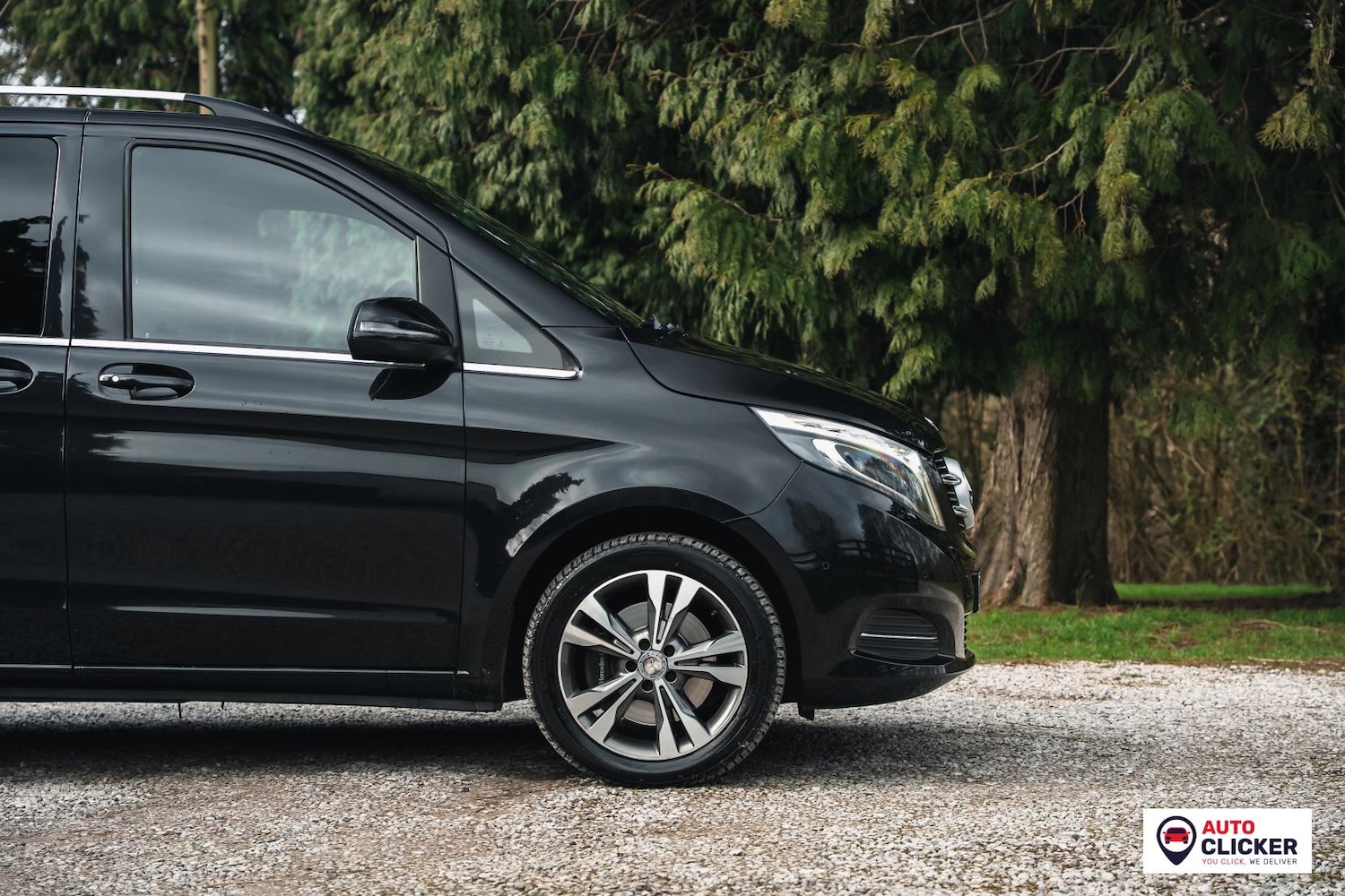 Used Mercedes-Benz V-Class 2018 for sale - 77702870: Photo 12