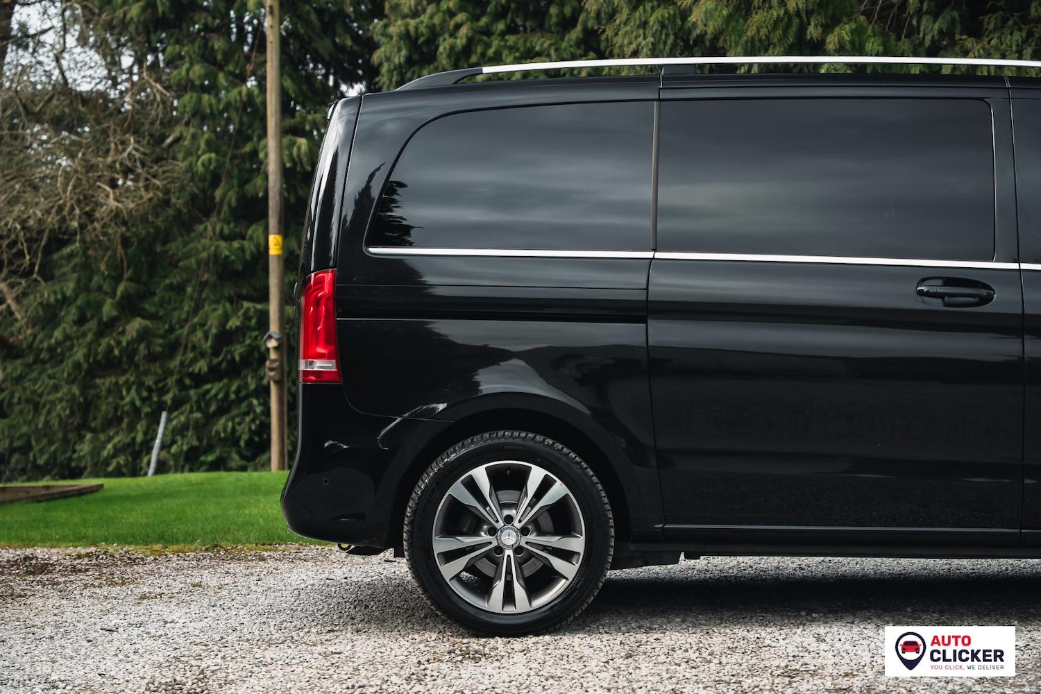 Used Mercedes-Benz V-Class 2018 for sale - 77702870: Photo 13