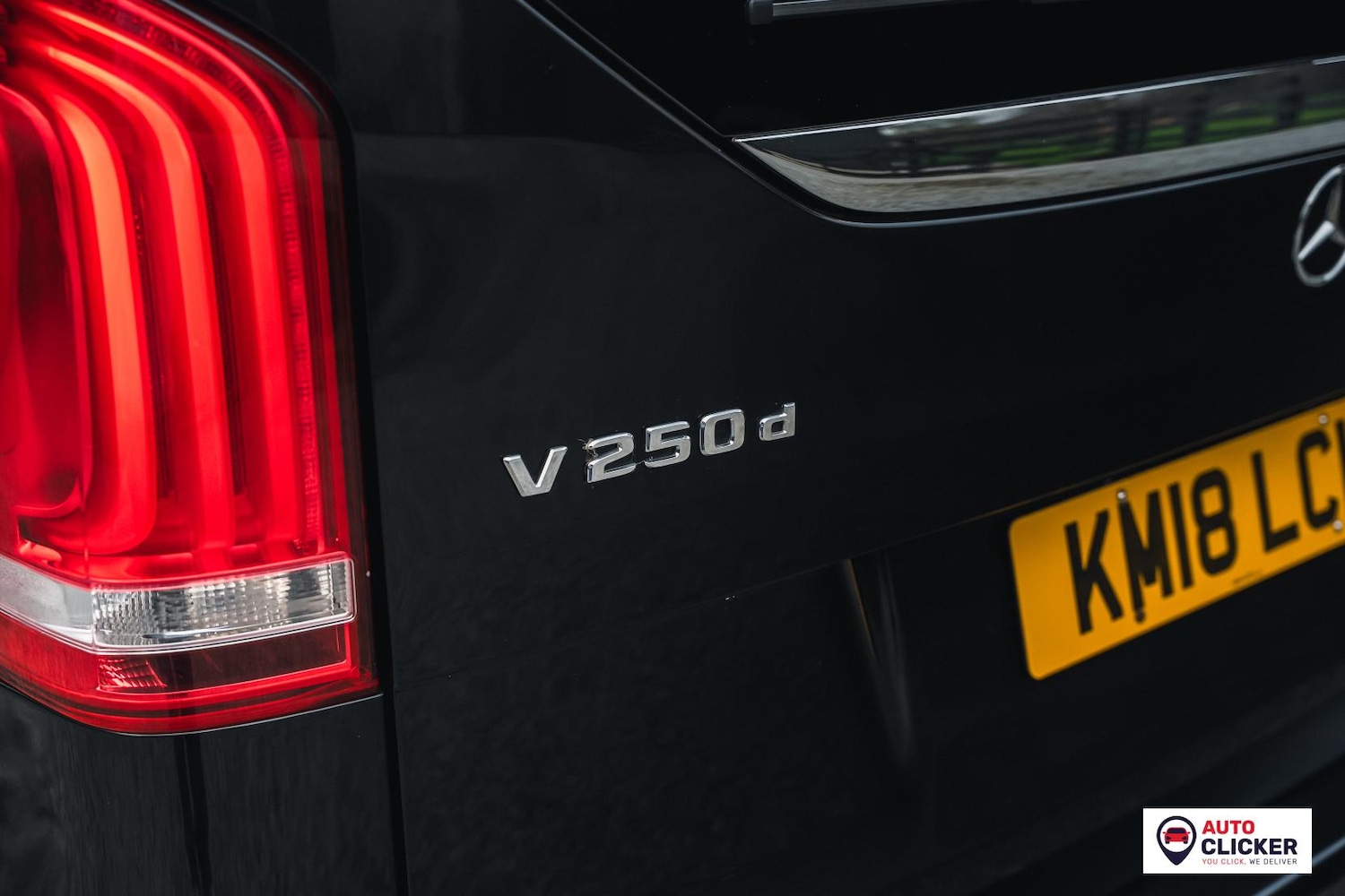 Used Mercedes-Benz V-Class 2018 for sale - 77702870: Photo 33