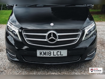 Used Mercedes-Benz V-Class 2018 for sale - 77702870: Photo