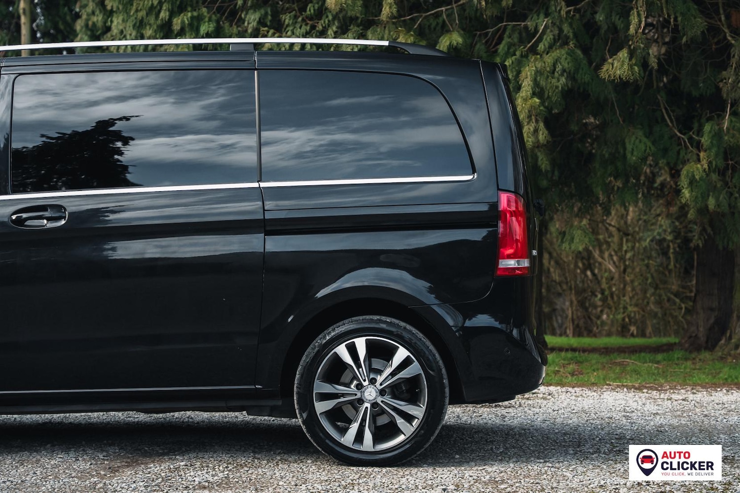 Used Mercedes-Benz V-Class 2018 for sale - 77702870: Photo 53