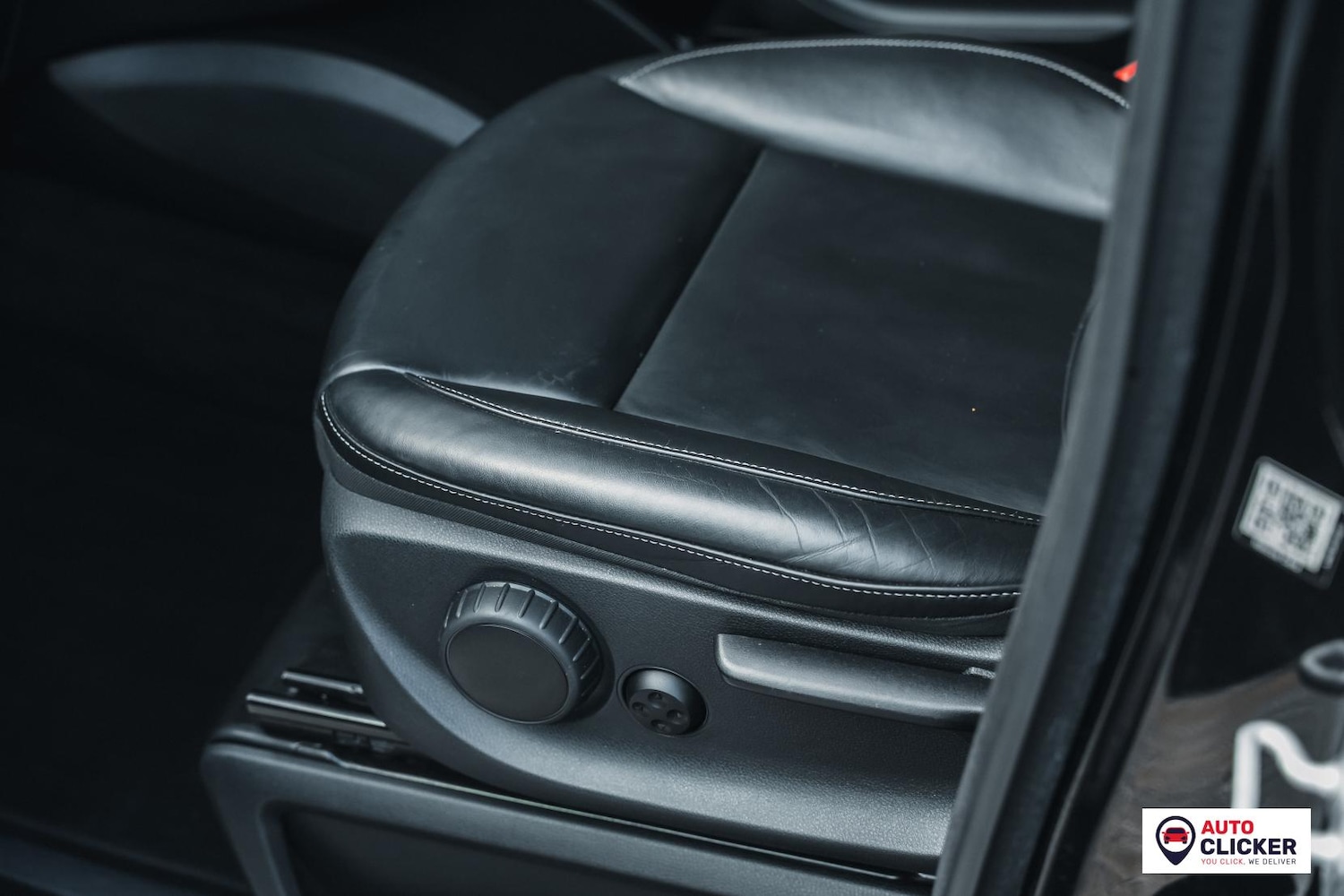 Used Mercedes-Benz V-Class 2018 for sale - 77702870: Photo 60