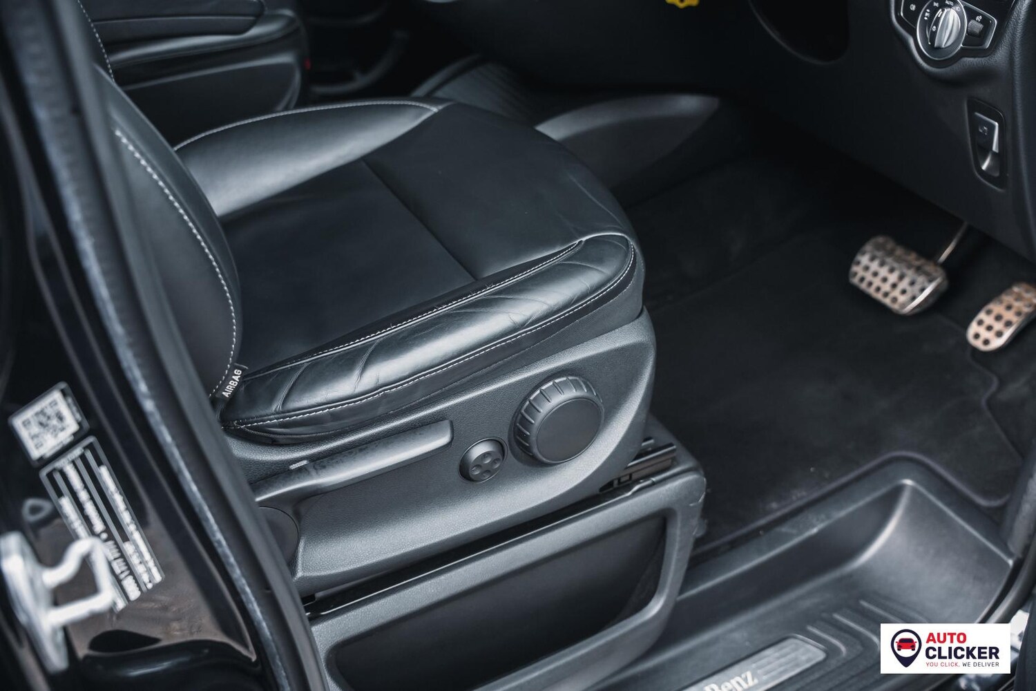 Used Mercedes-Benz V-Class 2018 for sale - 78046019: Photo 43