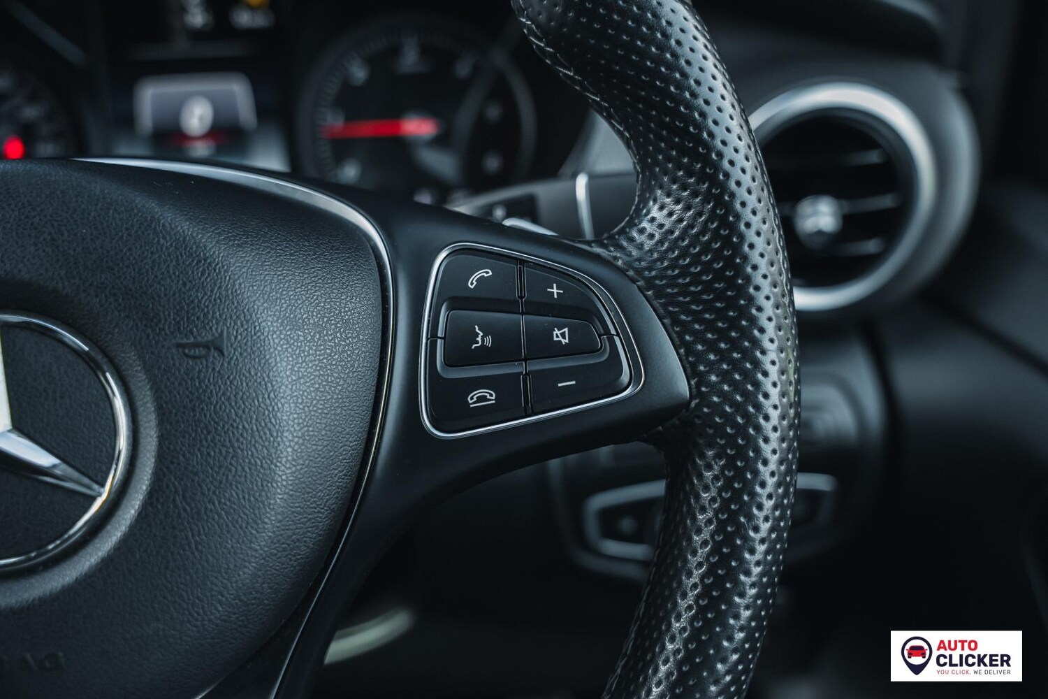 Used Mercedes-Benz V-Class 2018 for sale - 78046019: Photo 57