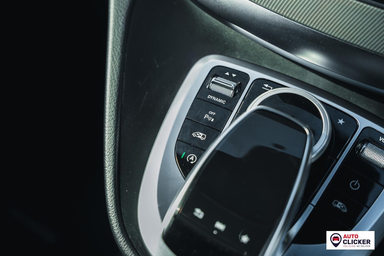 Used Mercedes-Benz V-Class 2018 for sale - 78046019: Photo 61