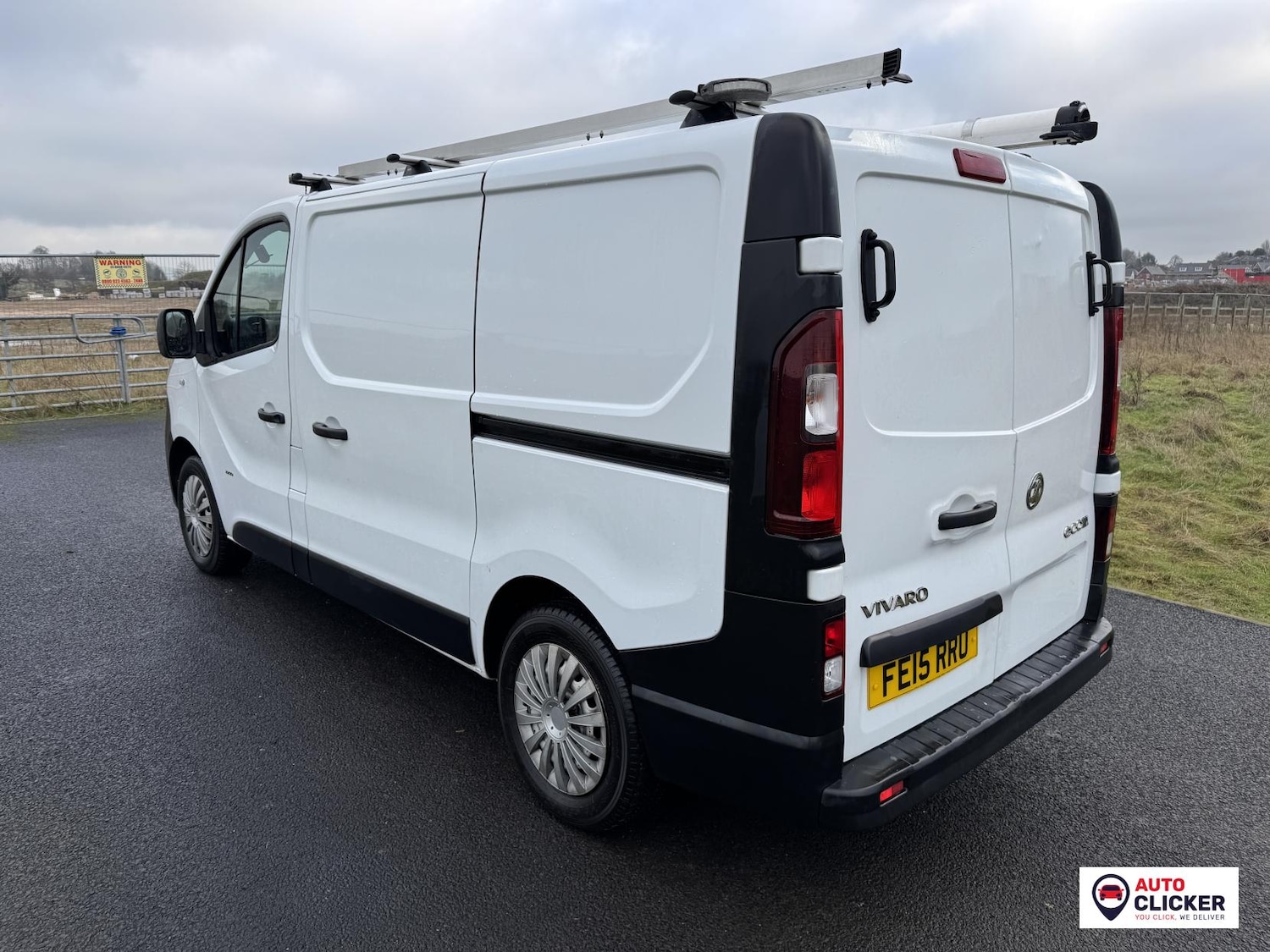 Used Vauxhall Vivaro 2015 for sale - 76405116: Photo 5