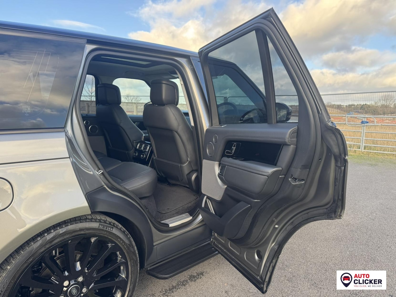 Used Land Rover Range Rover 2018 for sale - 77116367: Photo 33