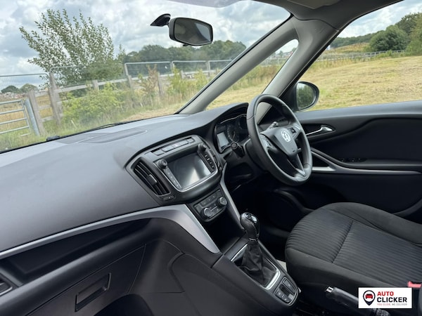 Used Vauxhall Zafira Tourer 2017 for sale - 75380927: Photo 40
