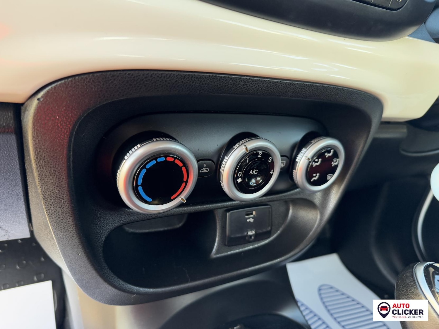 Used Fiat 500L 2014 for sale - 76415635: Photo 43