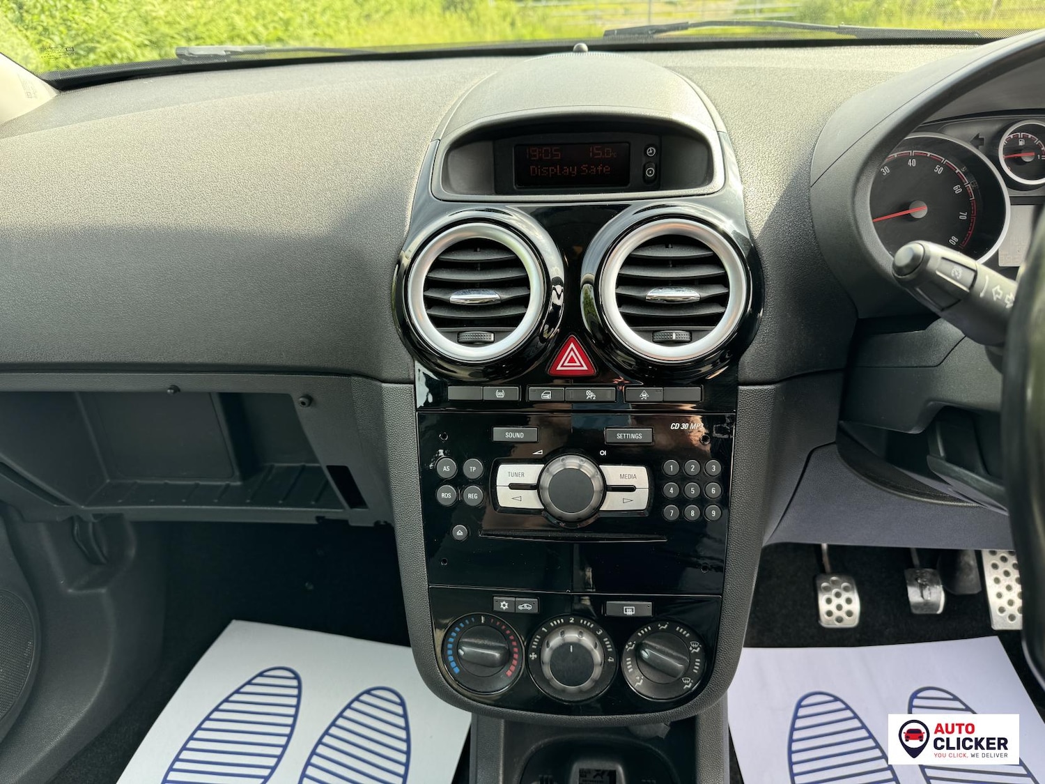 Vehicle 21