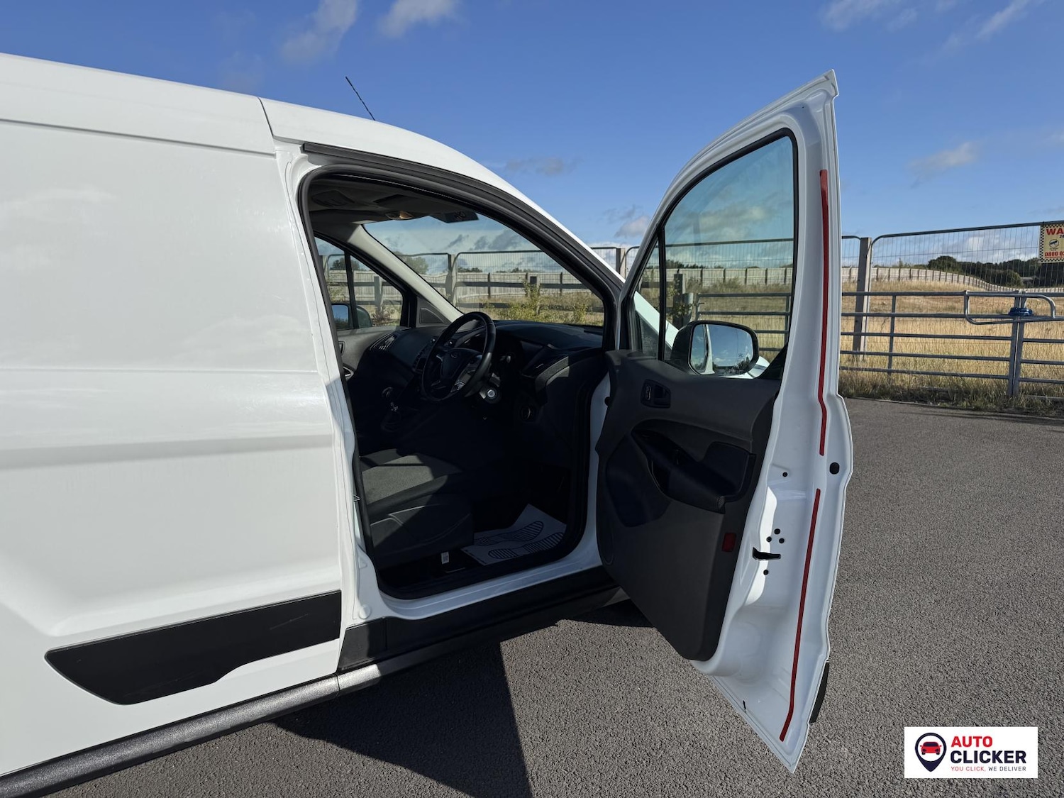 Used Ford Transit Connect 2023 for sale - 76577083: Photo 27
