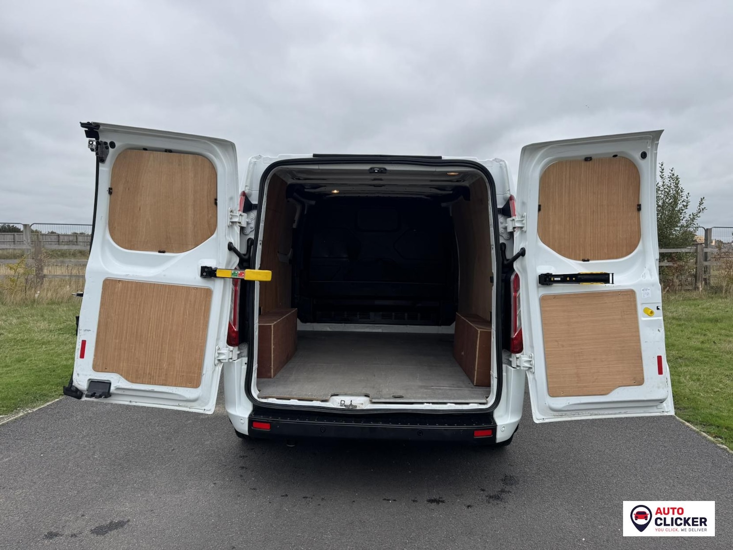 Used Ford Transit Custom 2019 for sale - 76577086: Photo 35