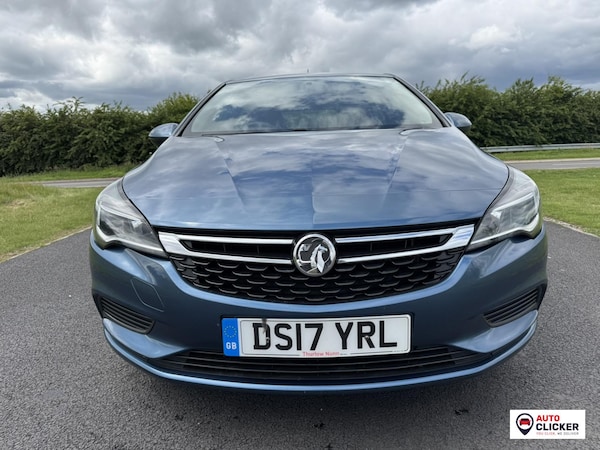 Used Vauxhall Astra 2017 for sale - 74883573: Photo 2