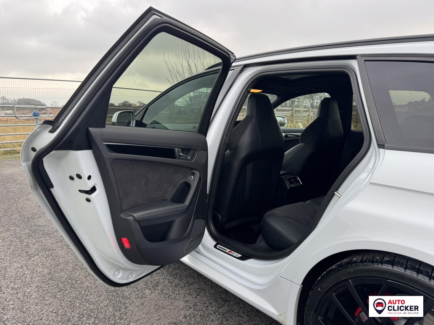 Used Audi RS4 2015 for sale - 77039654: Photo 37