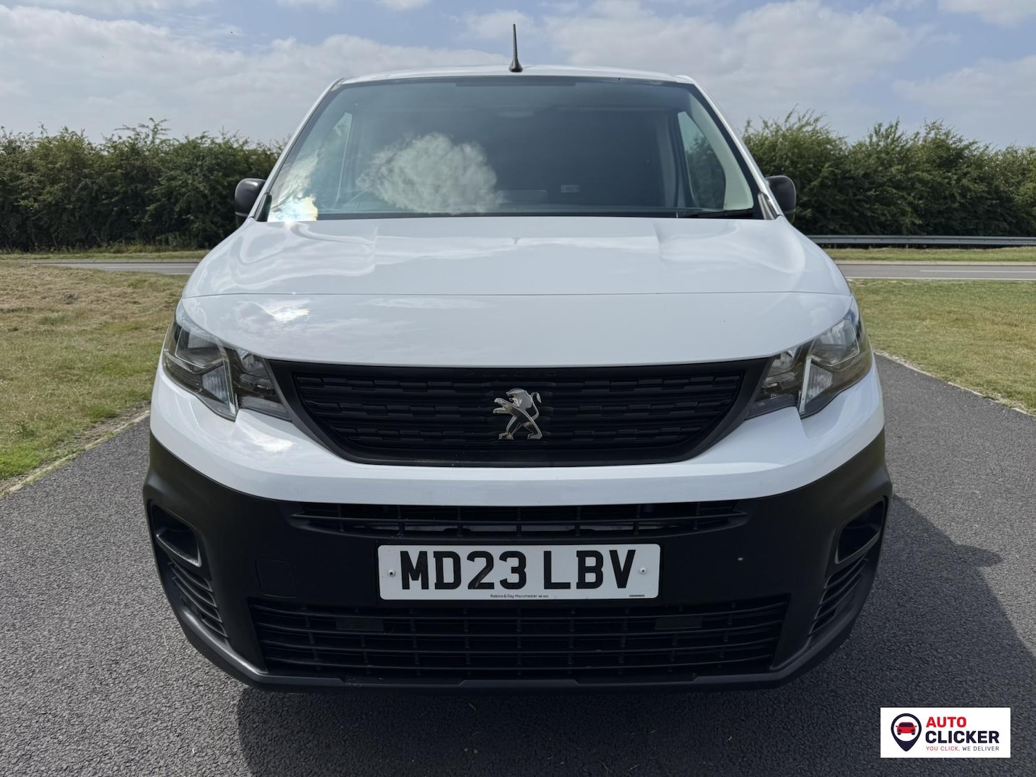 Used Peugeot Partner 2023 for sale - 75870739: Photo 2