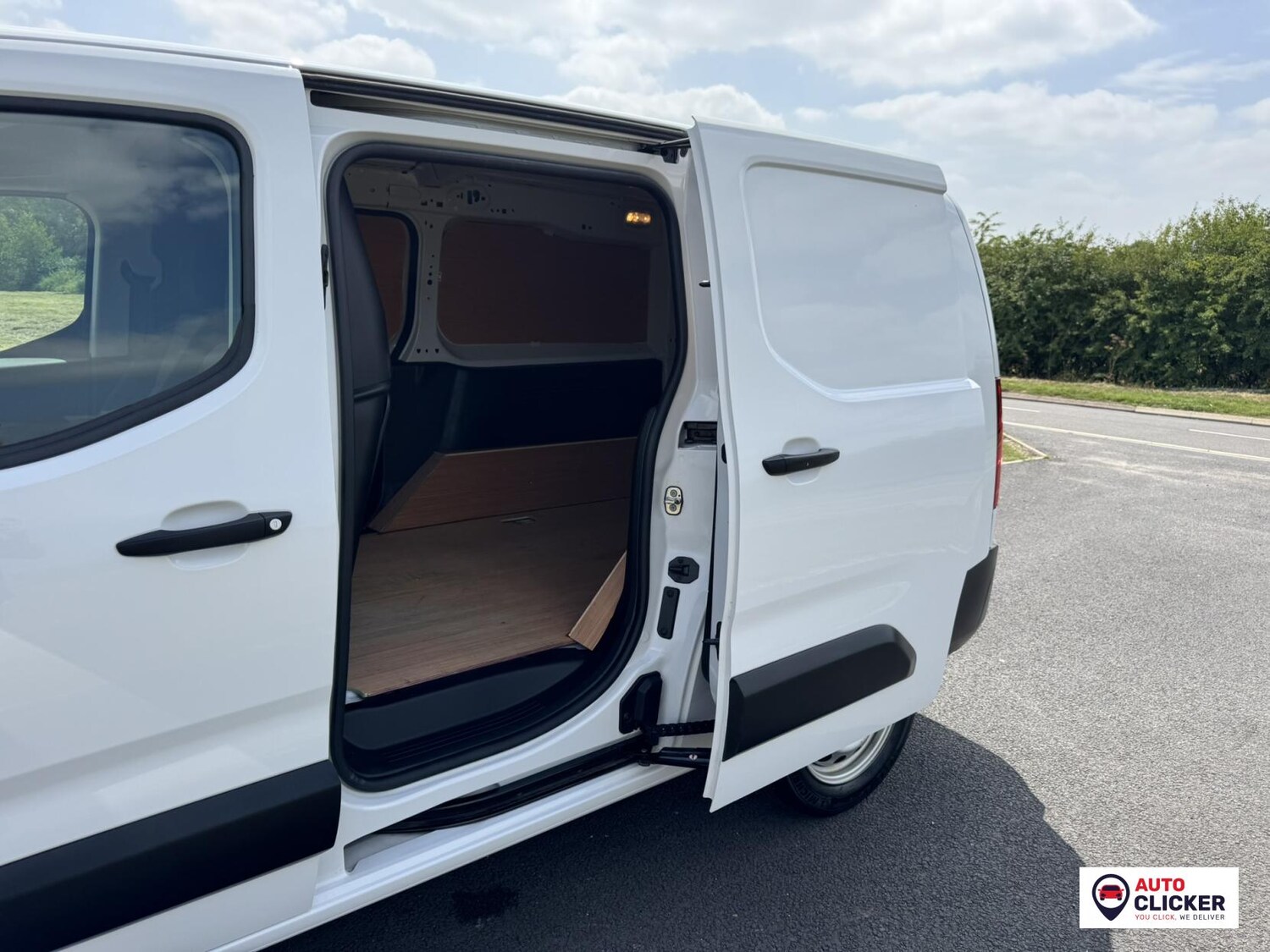 Used Peugeot Partner 2023 for sale - 75870739: Photo 35