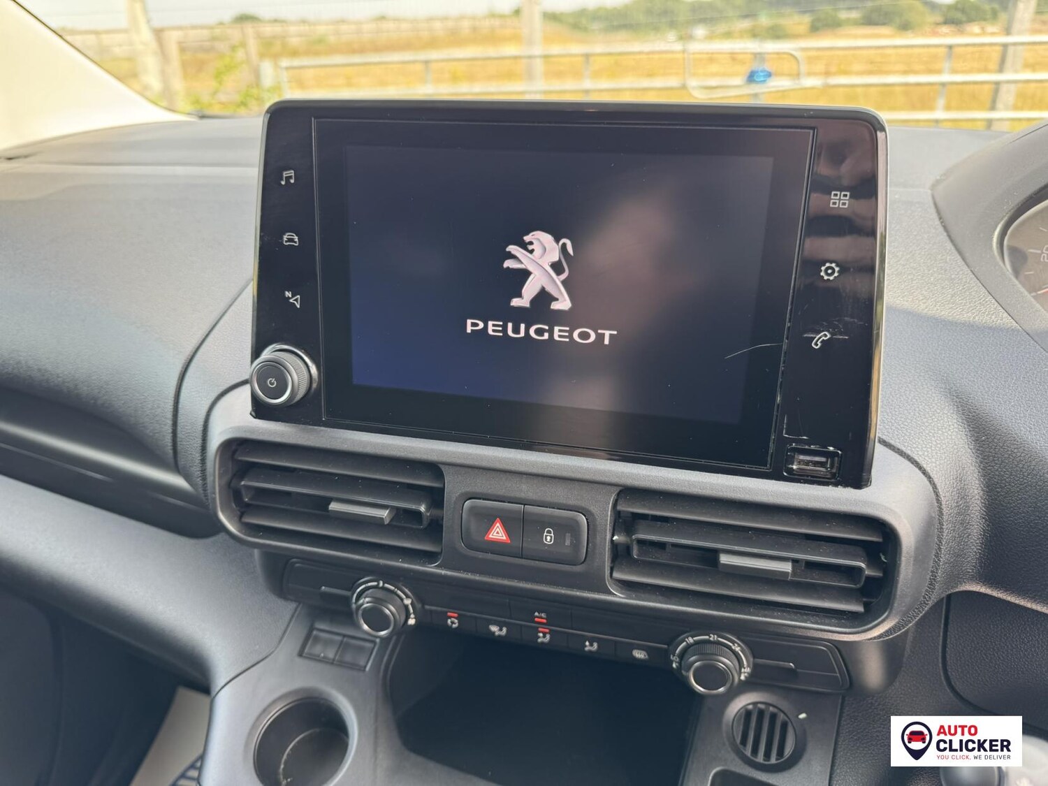 Used Peugeot Partner 2023 for sale - 75870739: Photo 41