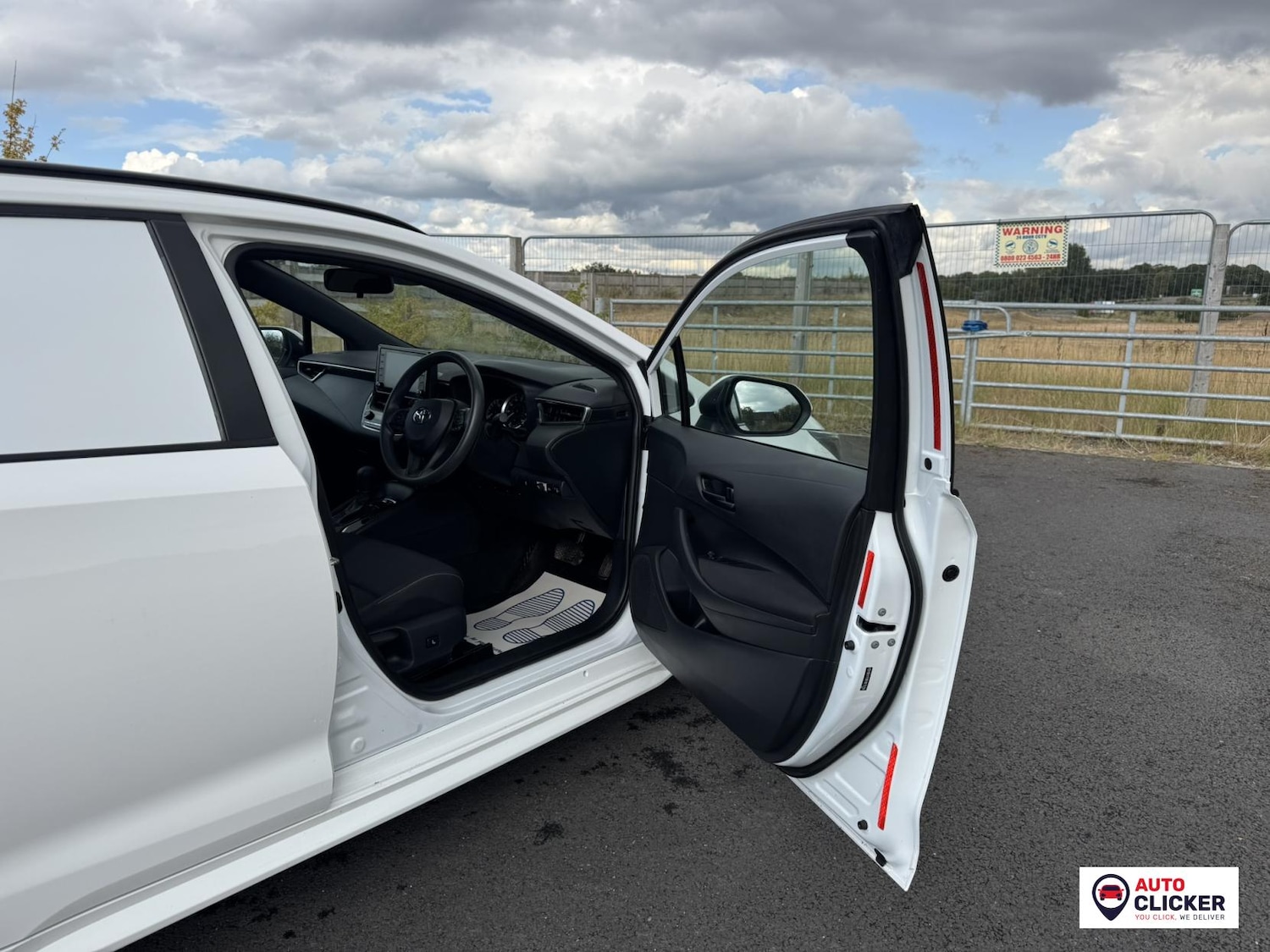 Used Toyota Corolla 2022 for sale - 77607170: Photo 30