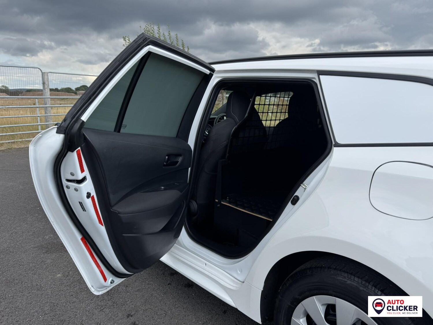 Used Toyota Corolla 2022 for sale - 77607170: Photo 37