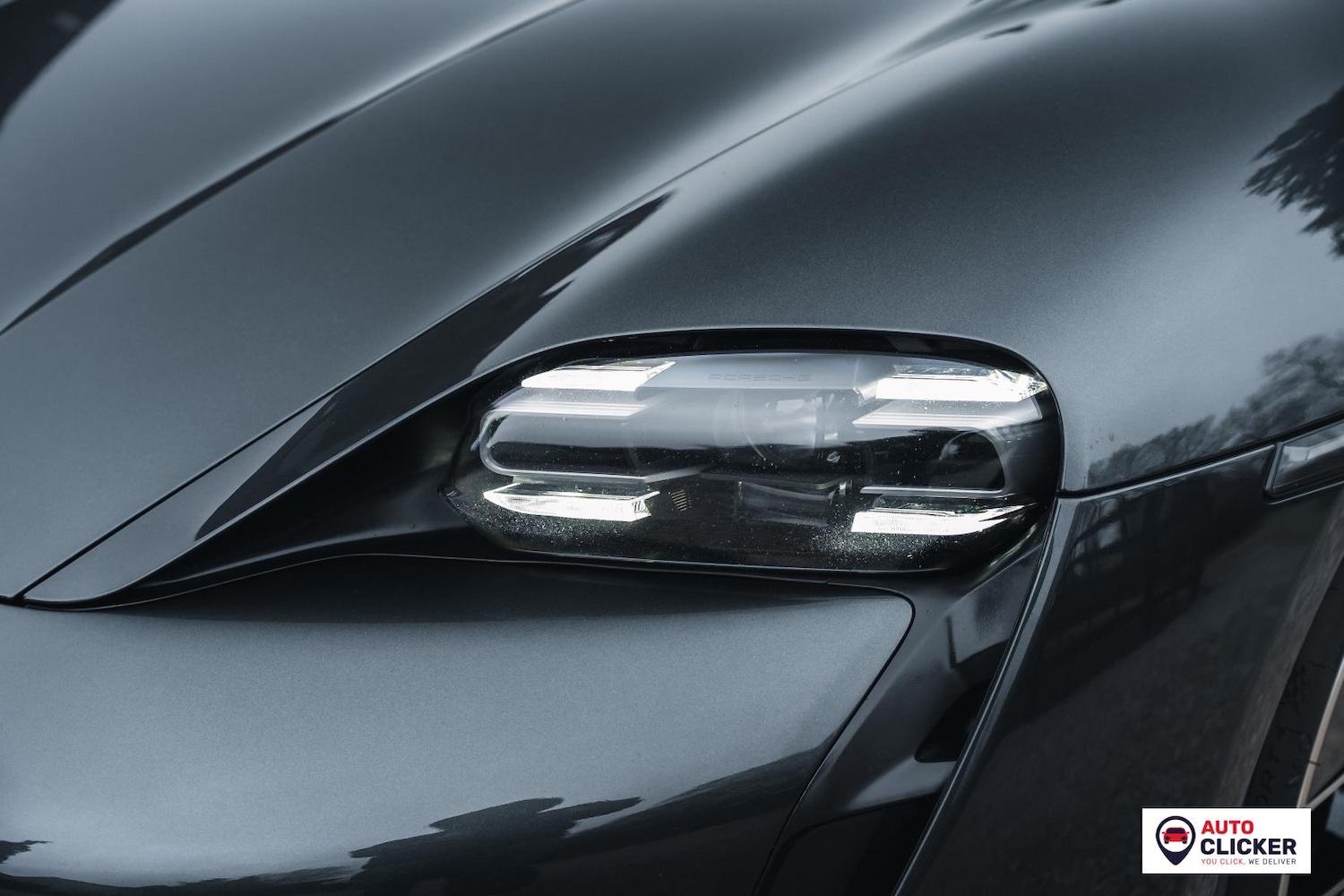 Used Porsche Taycan 2020 for sale - 77819161: Photo 28