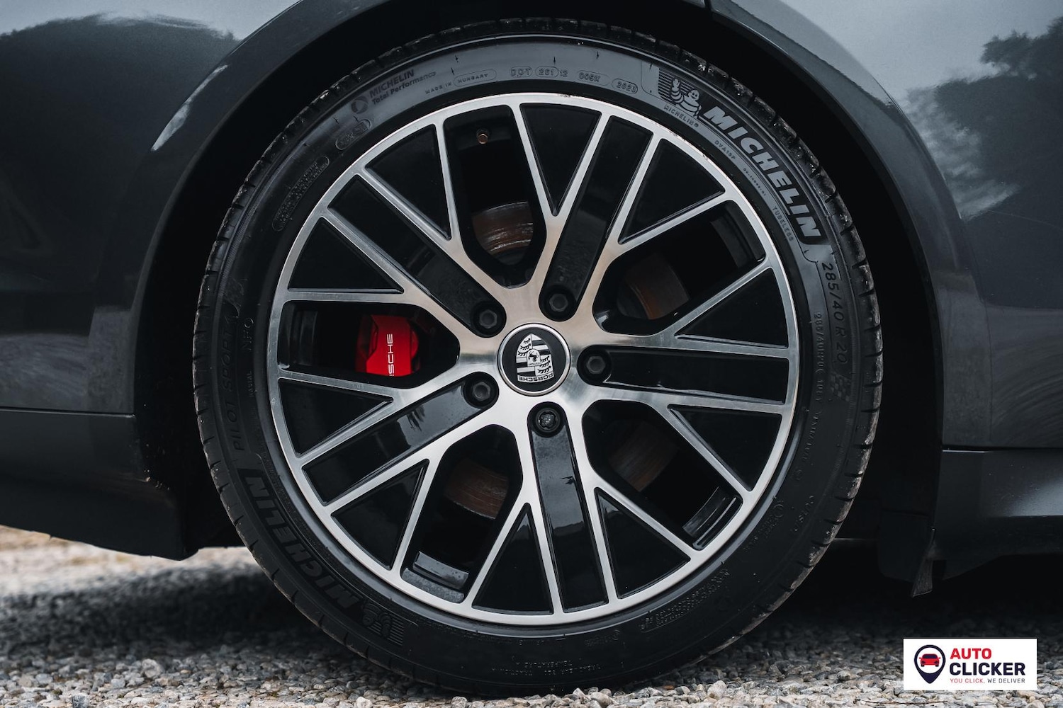 Used Porsche Taycan 2020 for sale - 77819161: Photo 3