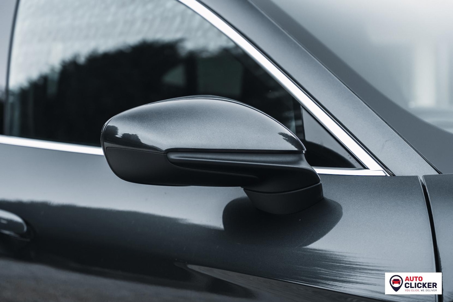 Used Porsche Taycan 2020 for sale - 77819161: Photo 32