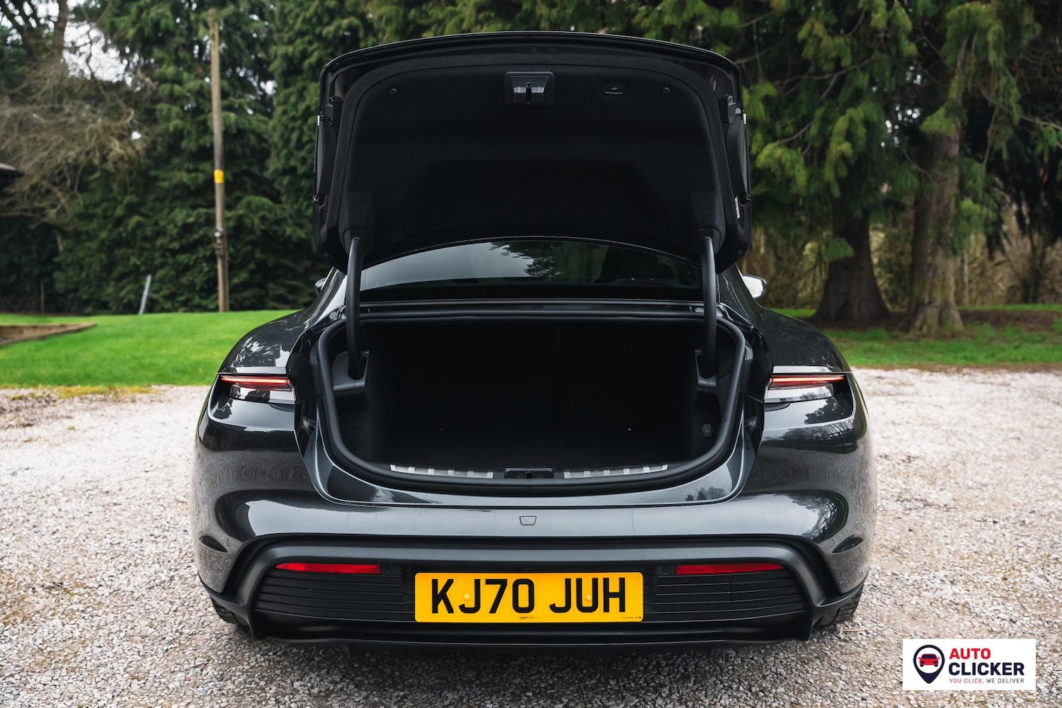 Used Porsche Taycan 2020 for sale - 77819161: Photo 37