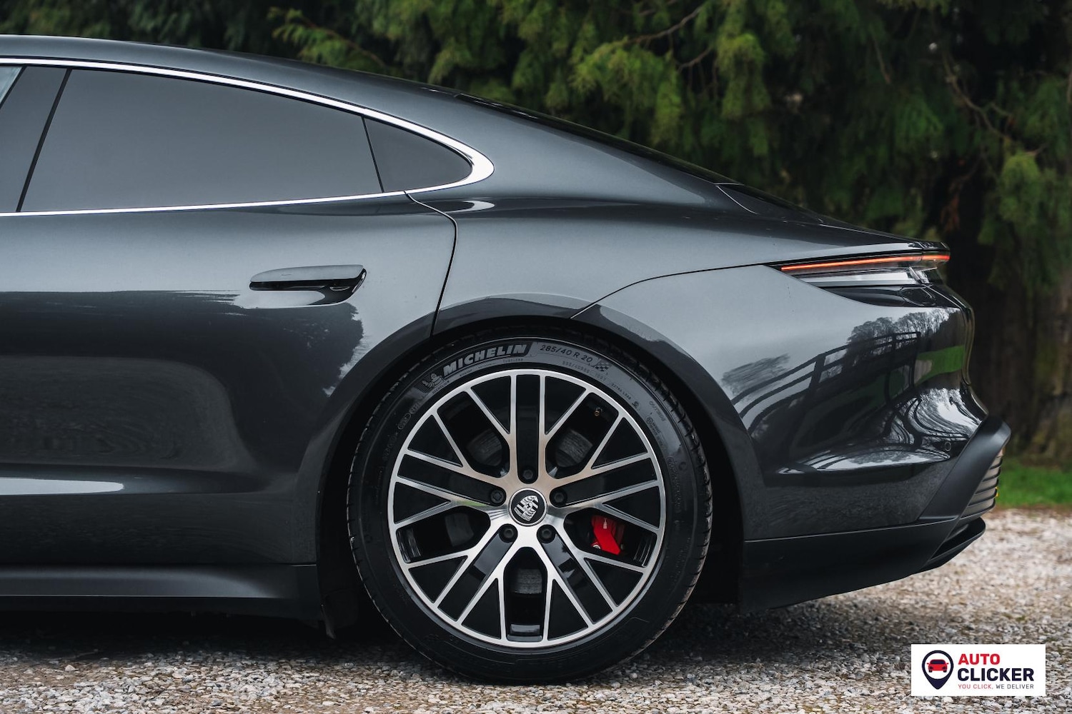 Used Porsche Taycan 2020 for sale - 77819161: Photo 40