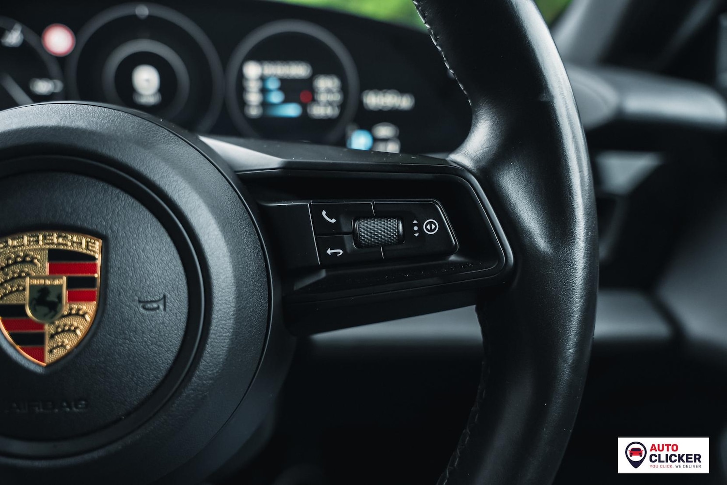 Used Porsche Taycan 2020 for sale - 77819161: Photo 59