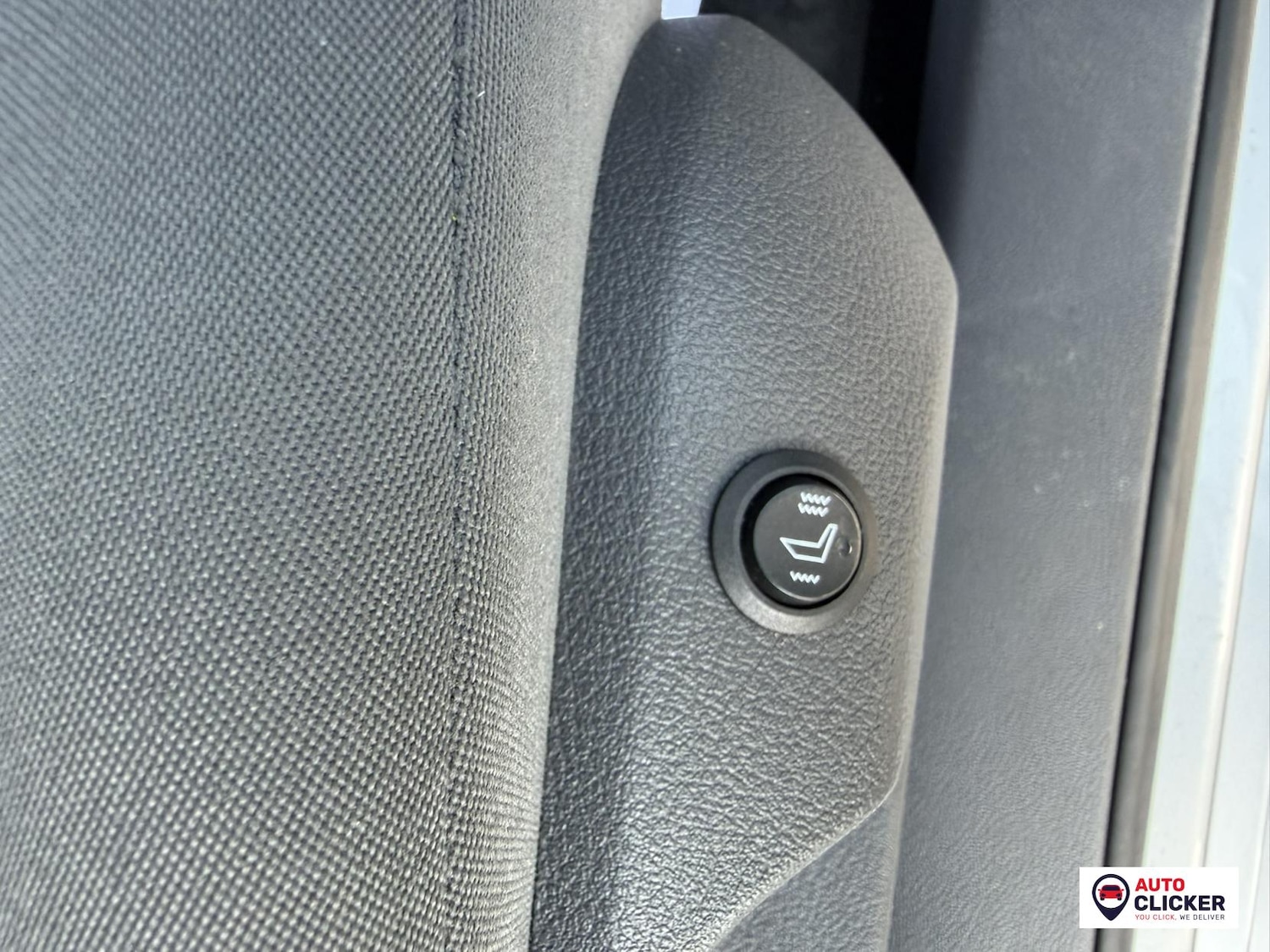 Used Volkswagen Touran 2012 for sale - 77763013: Photo 23